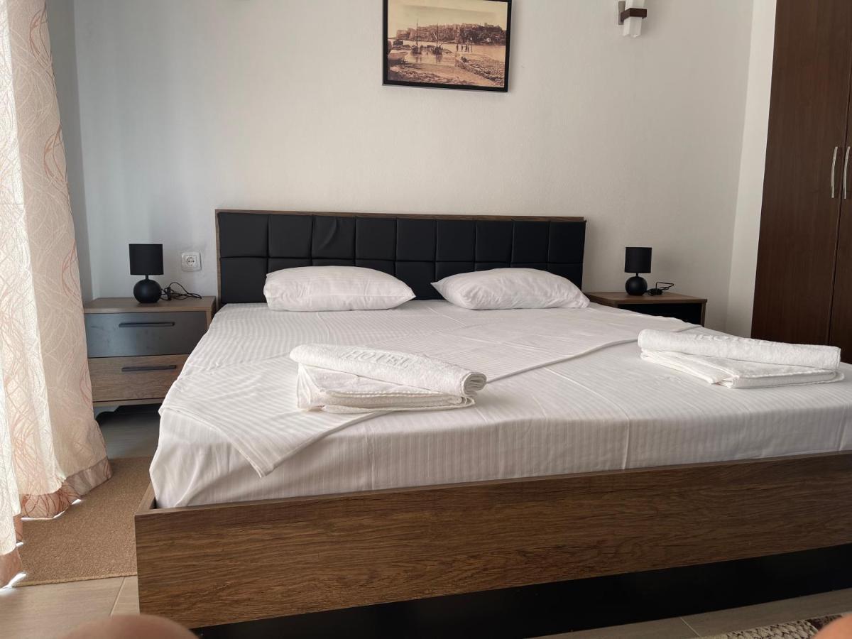 Apartaments Queen Ulcinj Exterior foto