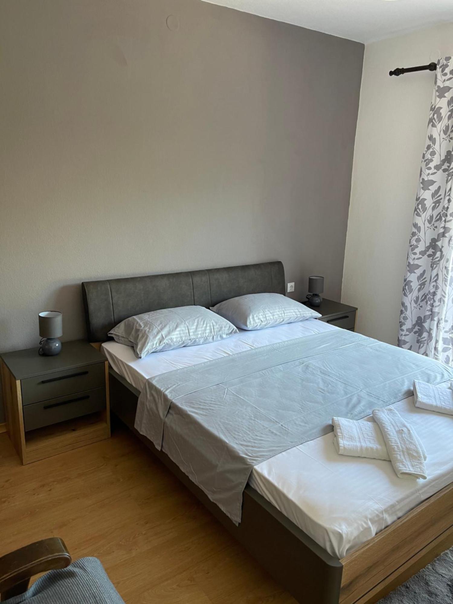 Apartaments Queen Ulcinj Exterior foto