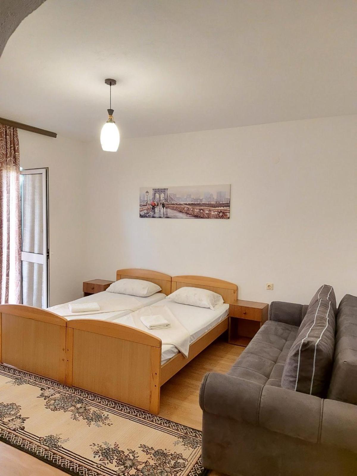 Apartaments Queen Ulcinj Exterior foto